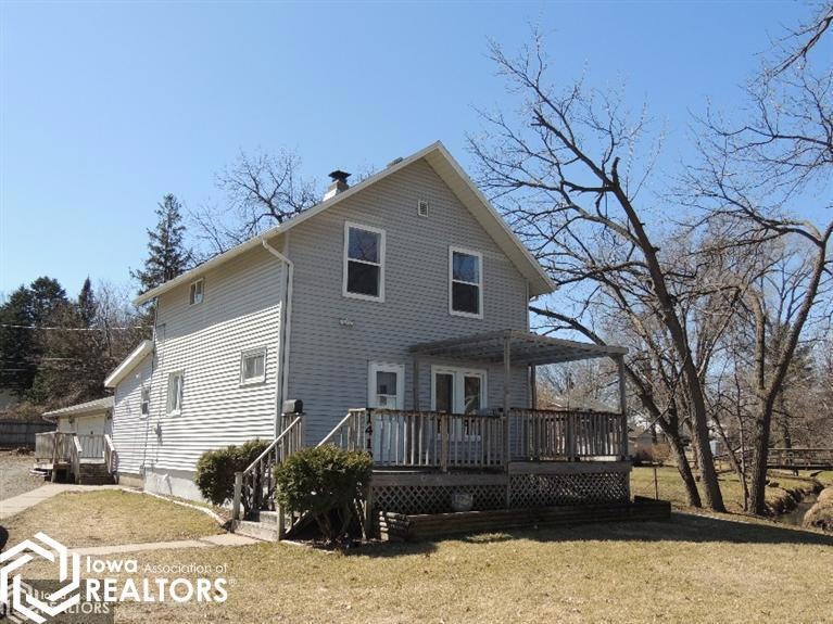 1410 W State St, Marshalltown, IA 50158 - photo 1