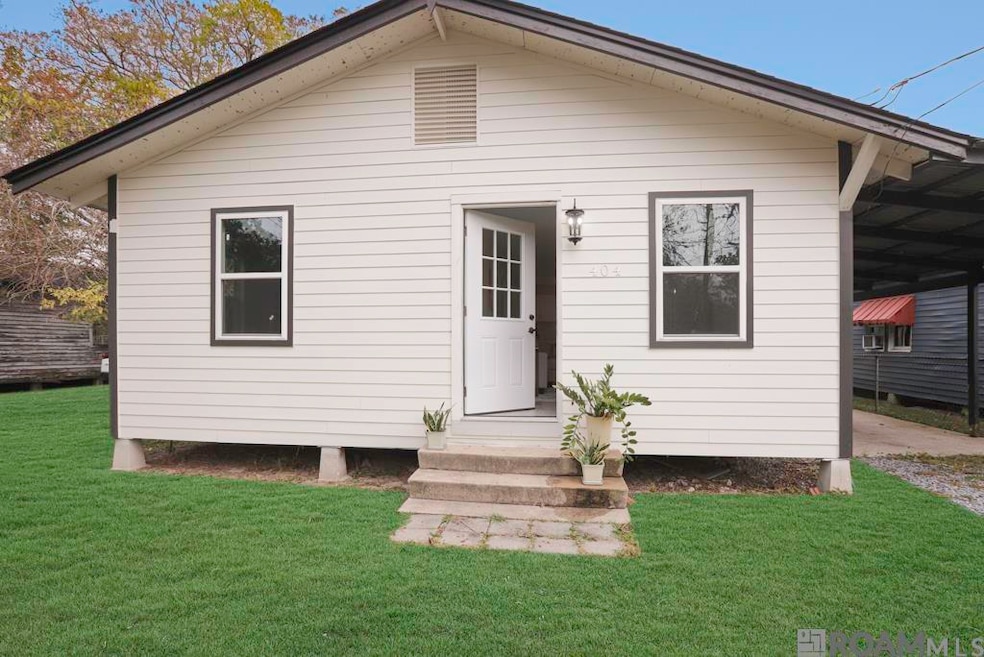 404 W New River Rd, Gonzales, LA 70737 - photo 1