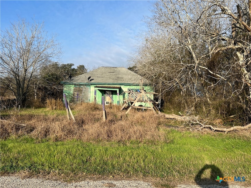 For Sale $90,000 • Co-Listing Agent