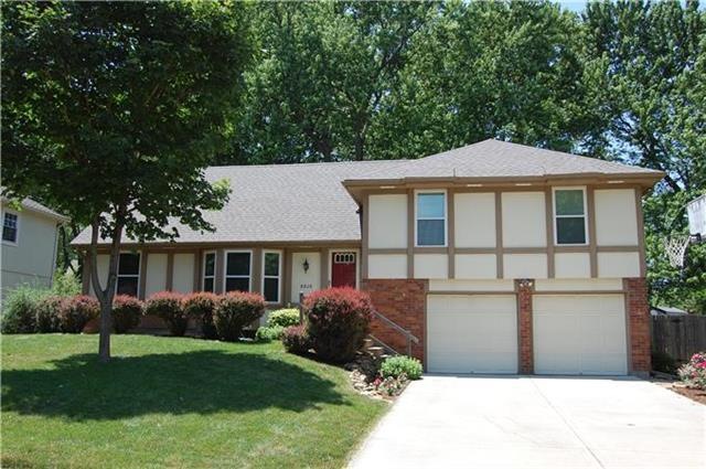 8826 Park St, Lenexa, KS 66215 - photo 1