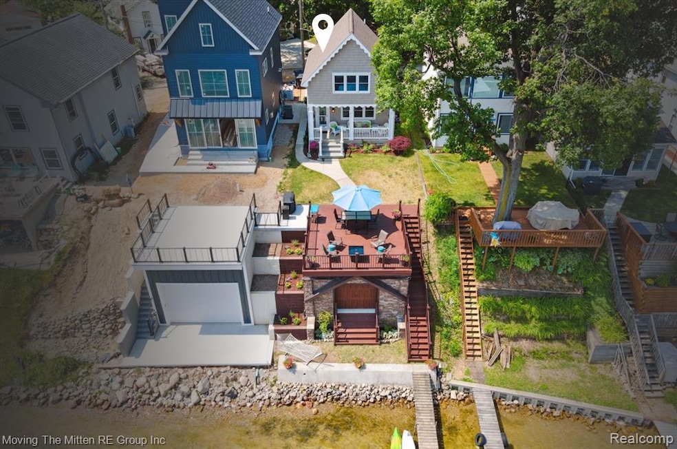 For Sale $685,000 • Co-Listing Agent