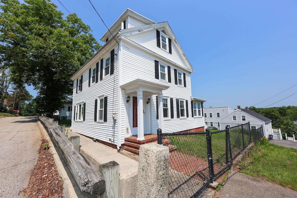 11 Linden St, Somersworth, NH 03878 - photo 1