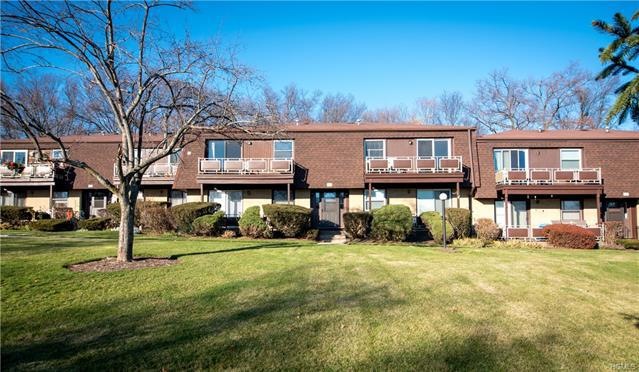 2 Germonds Village unit 12, Bardonia, NY 10954 - photo 1