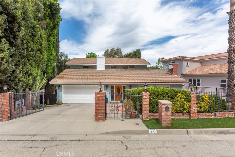 21161 Lopez St, Woodland Hills, CA 91364 - photo 1