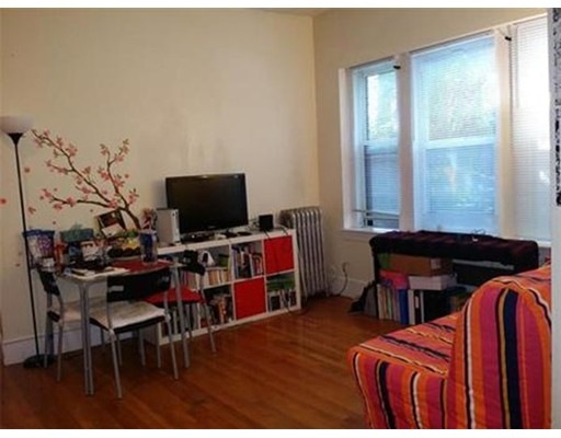 324 Chestnut Hill Ave unit 4, Brighton, MA 02135 - photo 1