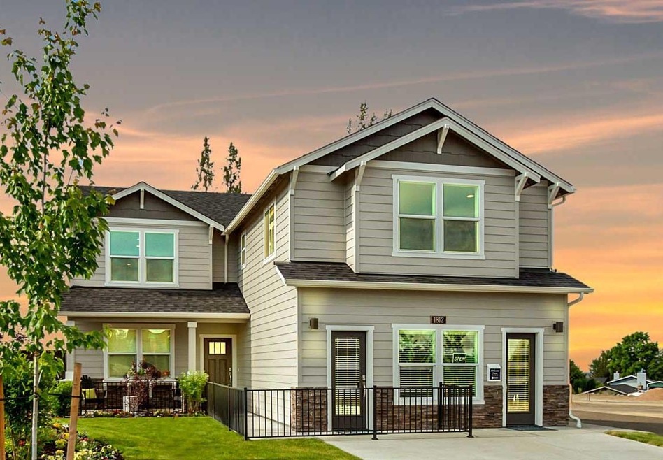 1812 NE Kristi Ct, Bend, OR 97702 - photo 1