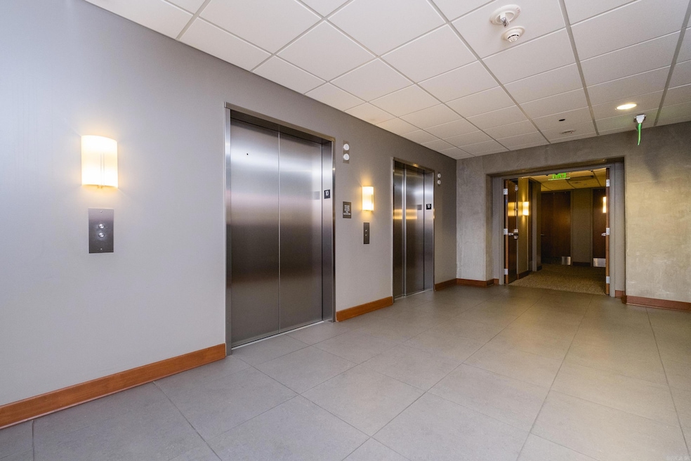 River Market Tower unit 1606, Little Rock, AR 72202 - photo 1