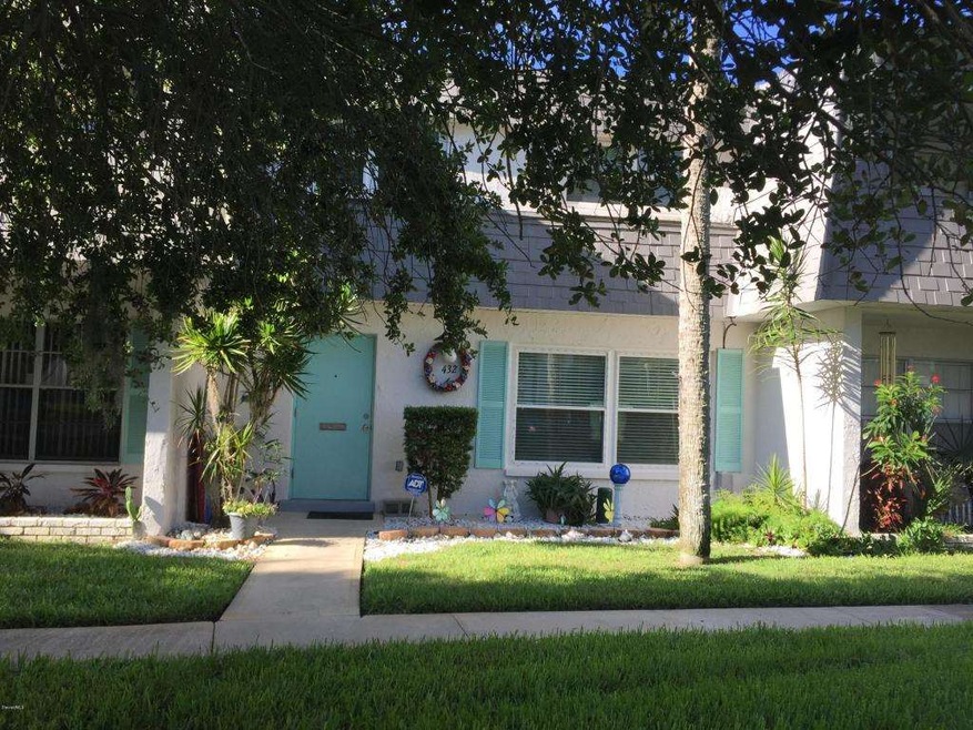 432 Blue Jay Exterior