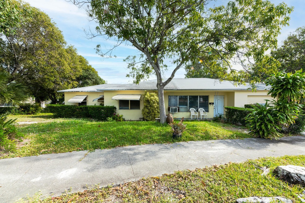 4010 Eastview Ave, West Palm Beach, FL 33407 - photo 1