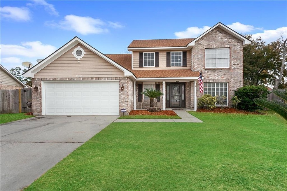 Charming curb appeal on cul de sac lot