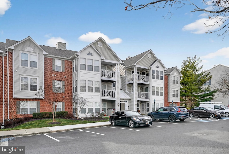 2443 Blue Spring Ct, Odenton, MD 21113 - photo 1