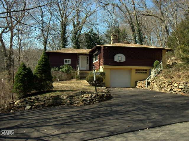 207 Pinewood Trail, Trumbull, CT 06611 - photo 1