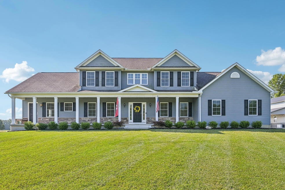 Sold $910,000 • Co-Listing Agent