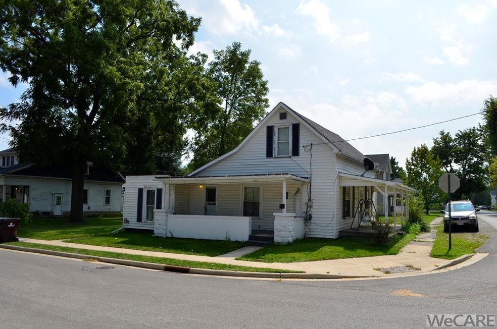 301 E Lincoln Ave, Ada, OH 45810 - photo 1