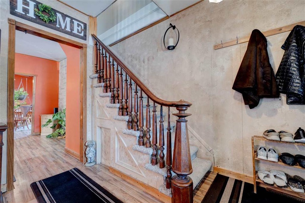 434 Main St, Columbus Junction, IA 52738 - photo 1