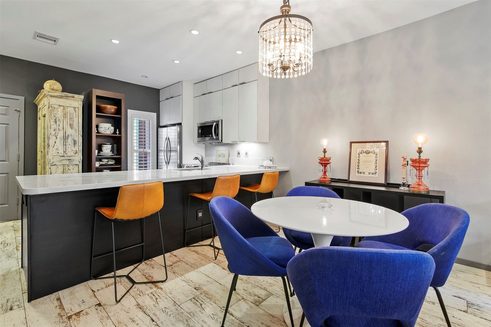 Charming 2 story condo with updates close to Hyde