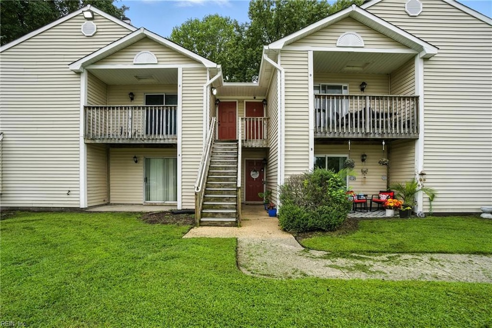 2115 Rocky Point Run unit A, Chesapeake, VA 23320 - photo 1