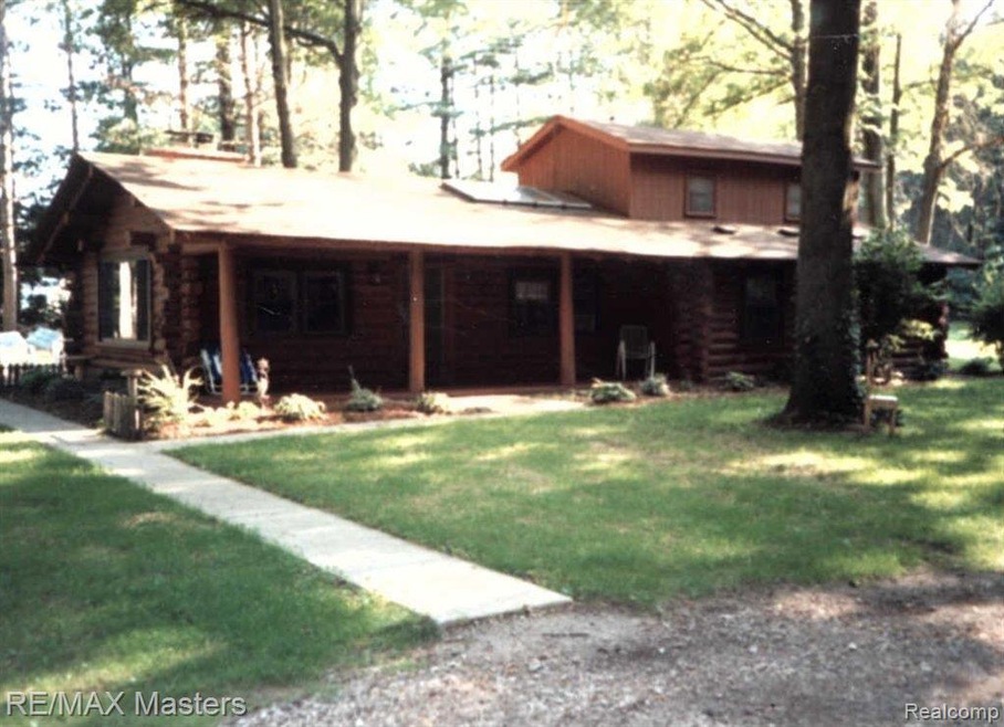 Welcome to 20671 Clark Rd