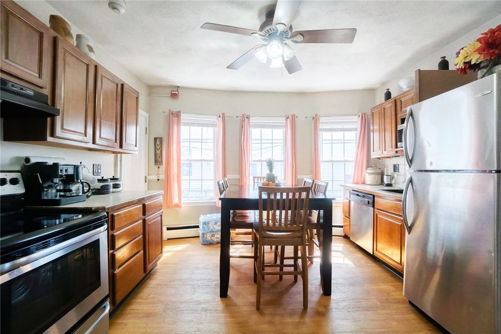 101 Carnation St, Pawtucket, RI 02860 - photo 1