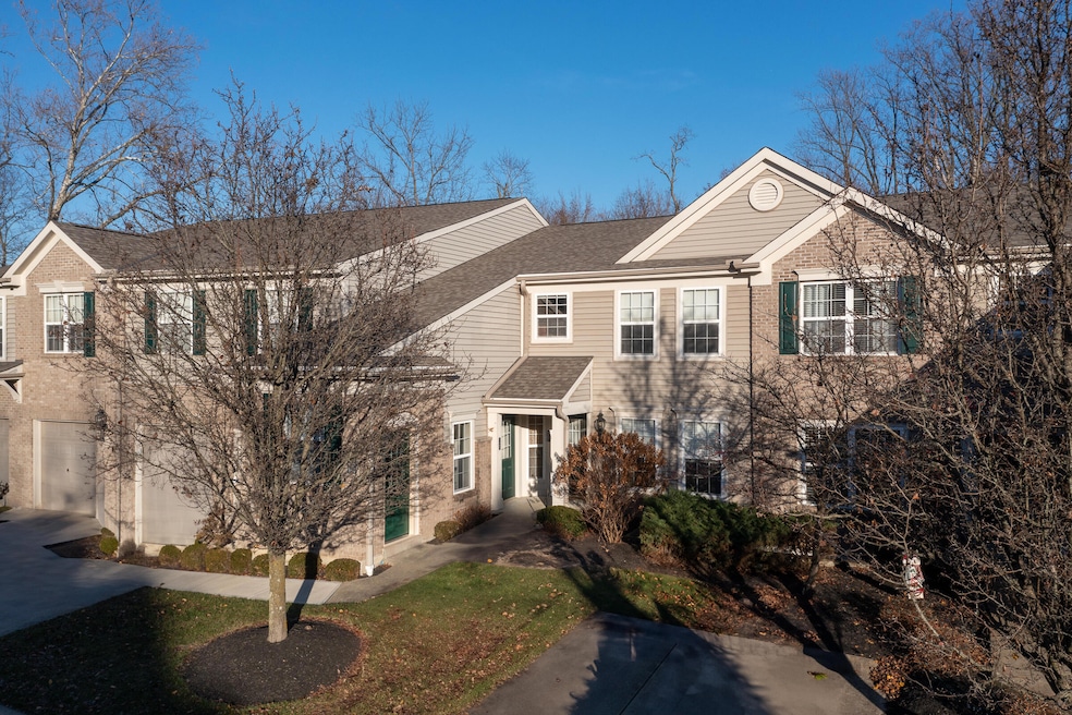 5863 Boulder View