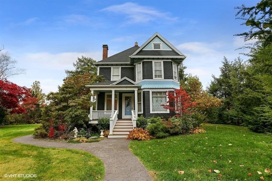 1502 Indiana Ave, La Porte, IN 46350 - photo 1