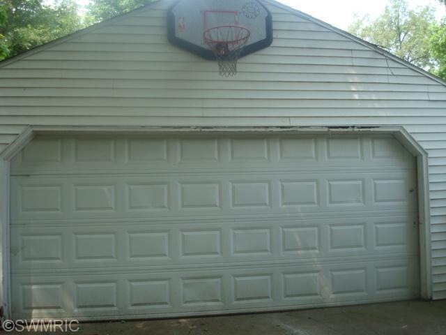 69888 S Nottawa Rd, Sturgis, MI 49091 - photo 1