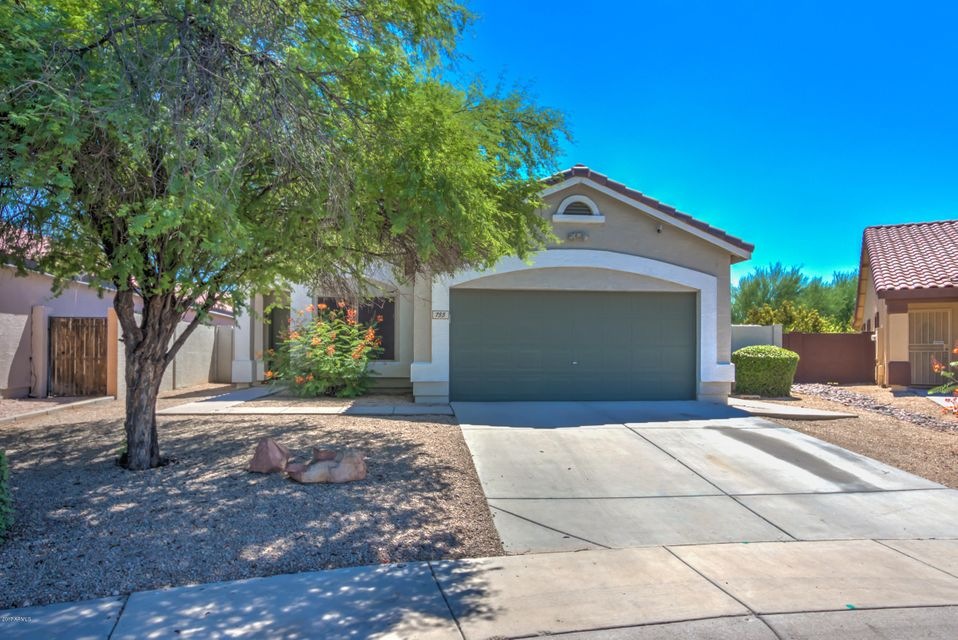 755 S Fern Dr-2
