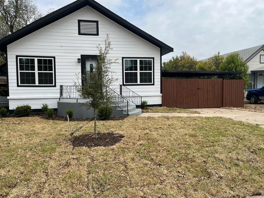 2910 NW 28th St, Fort Worth, TX 76106 - photo 1