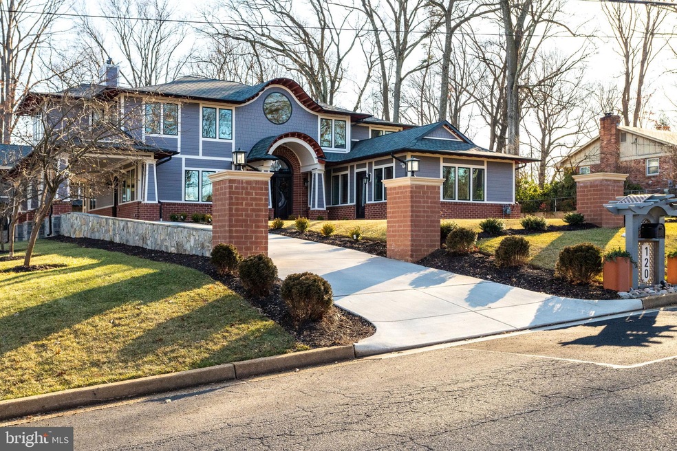 120 Kingsley Rd SW, Vienna, VA 22180 - photo 1