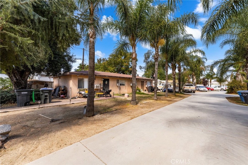 Under Contract $899,999 • Co-Listing Agent