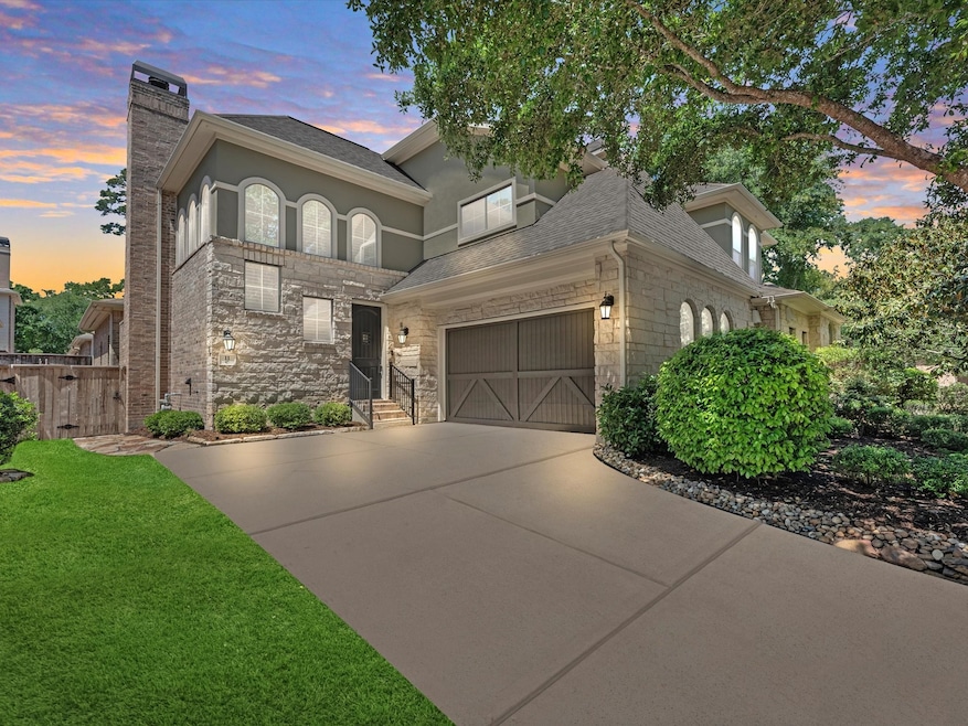 Welcome home to 11 Heathcote Court located in the