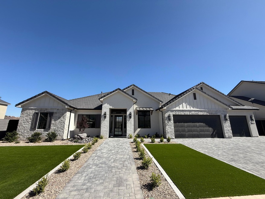 Pending $1,050,000 • Co-Listing Agent