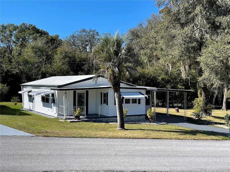 6123 Ridgewood Dr, Zephyrhills, FL 33542 - photo 1