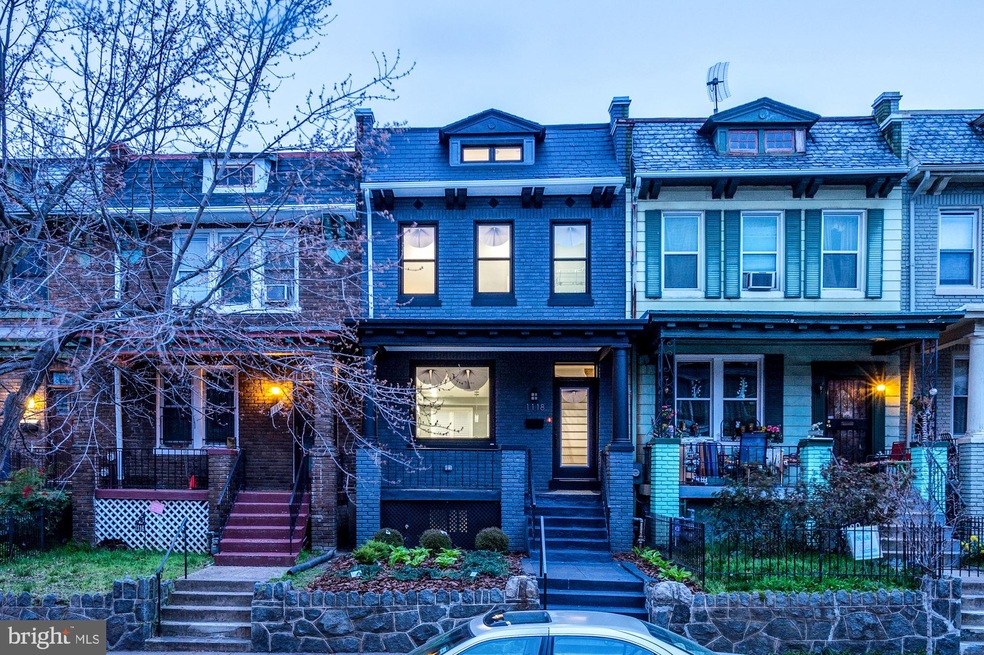 1118 4th St NE, Washington, DC 20002 - photo 1
