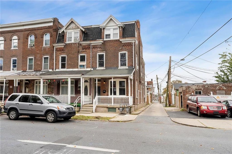 644 N 10th St unit 2, Allentown, PA 18102 - photo 1