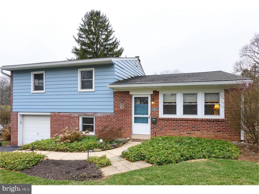 7 Greenlawn Rd, Paoli, PA 19301 - photo 1