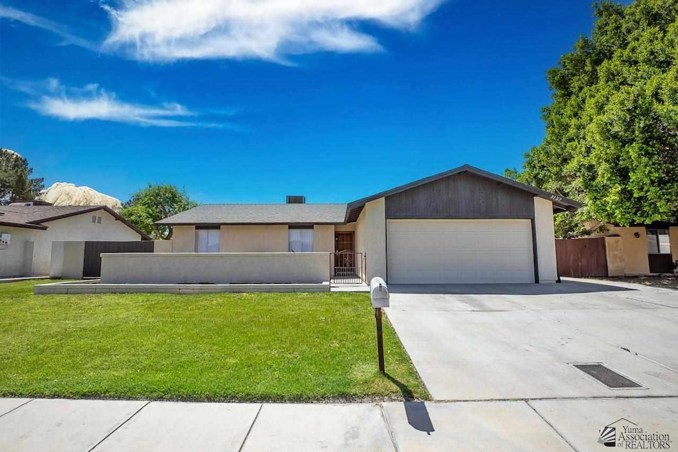 3127 W 18 St, Yuma, AZ 85364 - photo 1