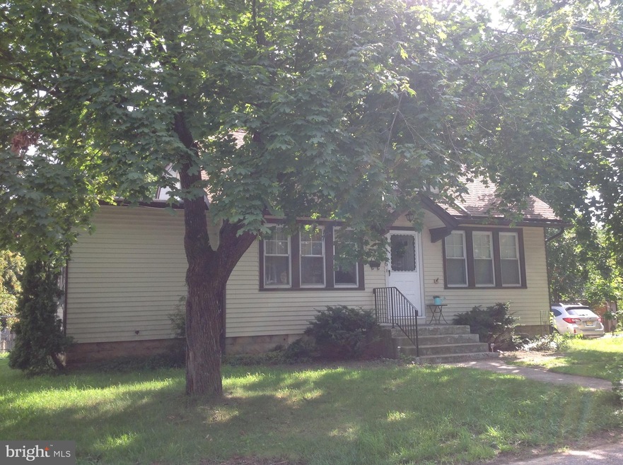 6 3rd Ave, West Deptford, NJ 08051 - photo 1