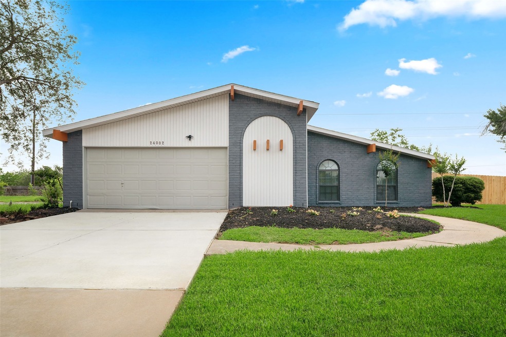 24002 Jumping Jay Ln, Hockley, TX 77447 - photo 1