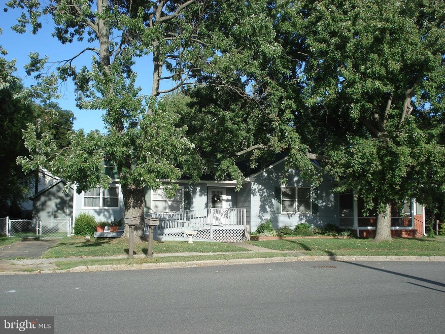 505 W Harbor Rd, Saint Michaels, MD 21663 - photo 1