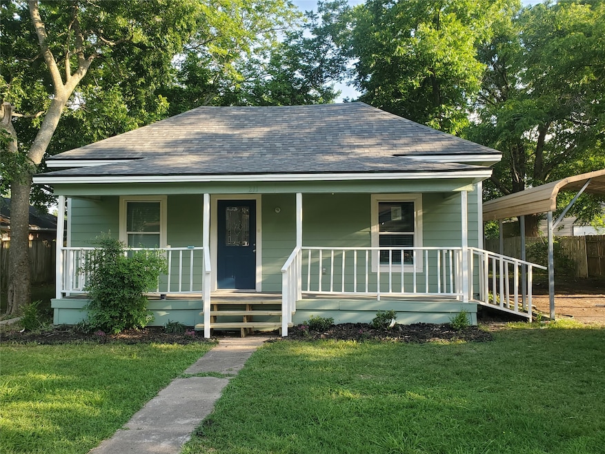 Under Contract $250,000