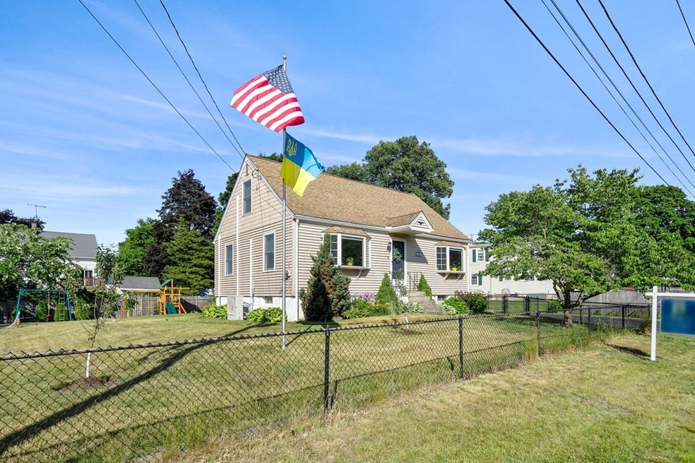 3 Jay St, Tewksbury, MA 01876 - photo 1