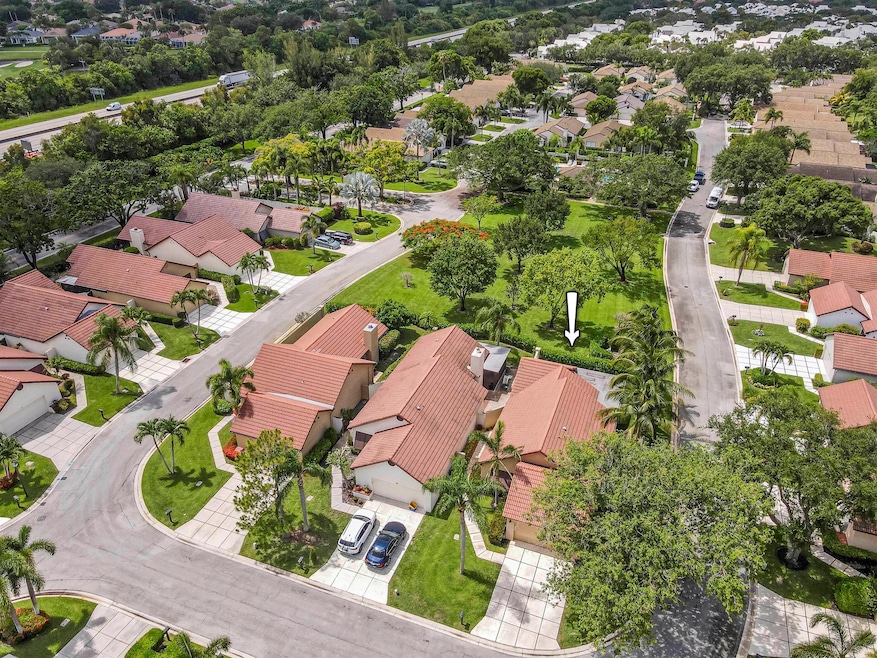 85 Ironwood Way N, Palm Beach Gardens, FL 33418 - photo 1