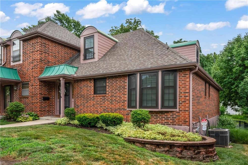 11405 E Winner Rd, Independence, MO 64052