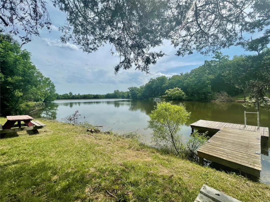 4824 Womble Dr, Catawissa, MO 63015 - photo 1