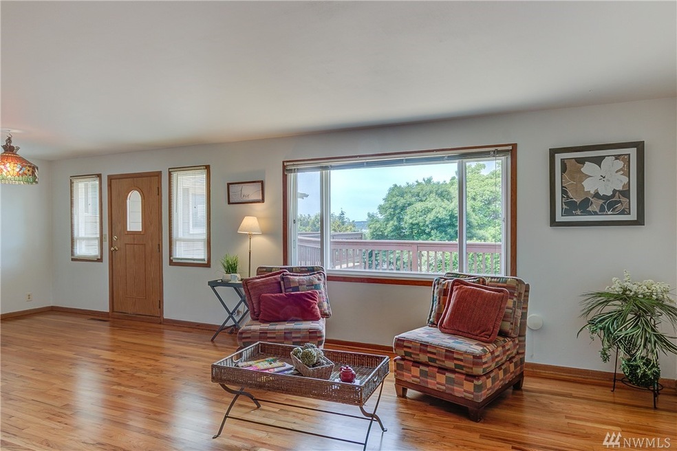 22017 11th Ave S, Des Moines, WA 98198 - photo 1