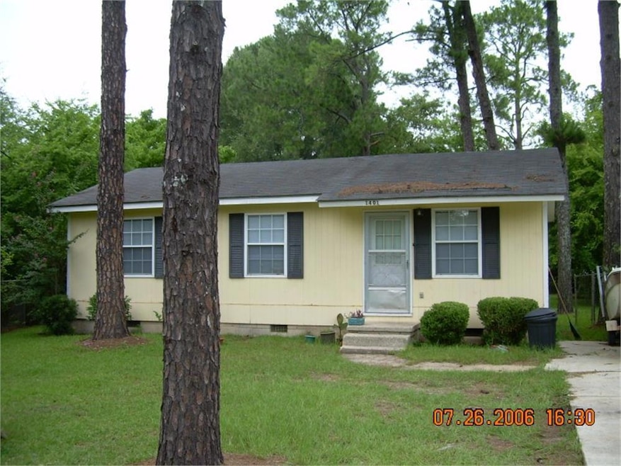 1401 E Waddell Ave, Albany, GA 31705 - photo 1