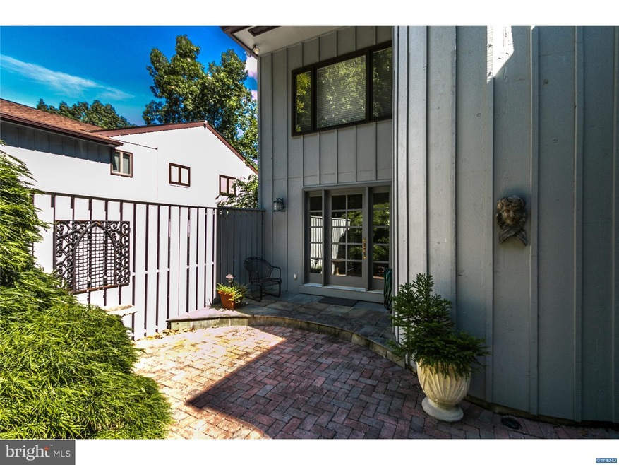 7 Brandywine Falls Rd, Wilmington, DE 19806 - photo 1