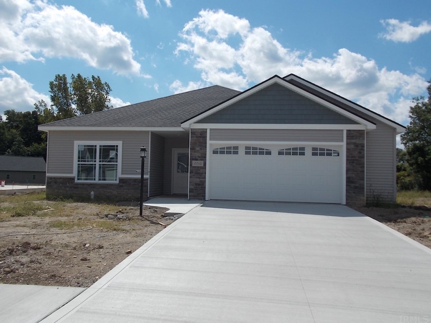 10310 Fieldlight Blvd, Fort Wayne, IN 46835 - photo 1