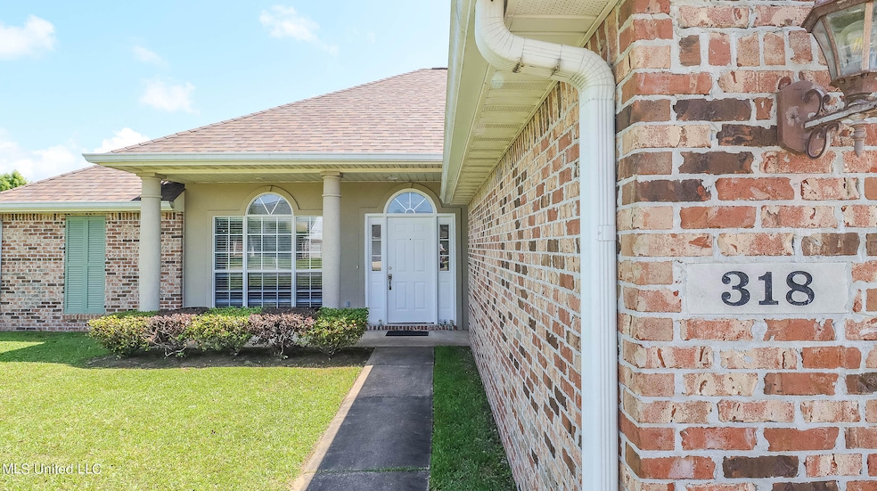 318 Pinecrest Blvd, Long Beach, MS 39560 - photo 1